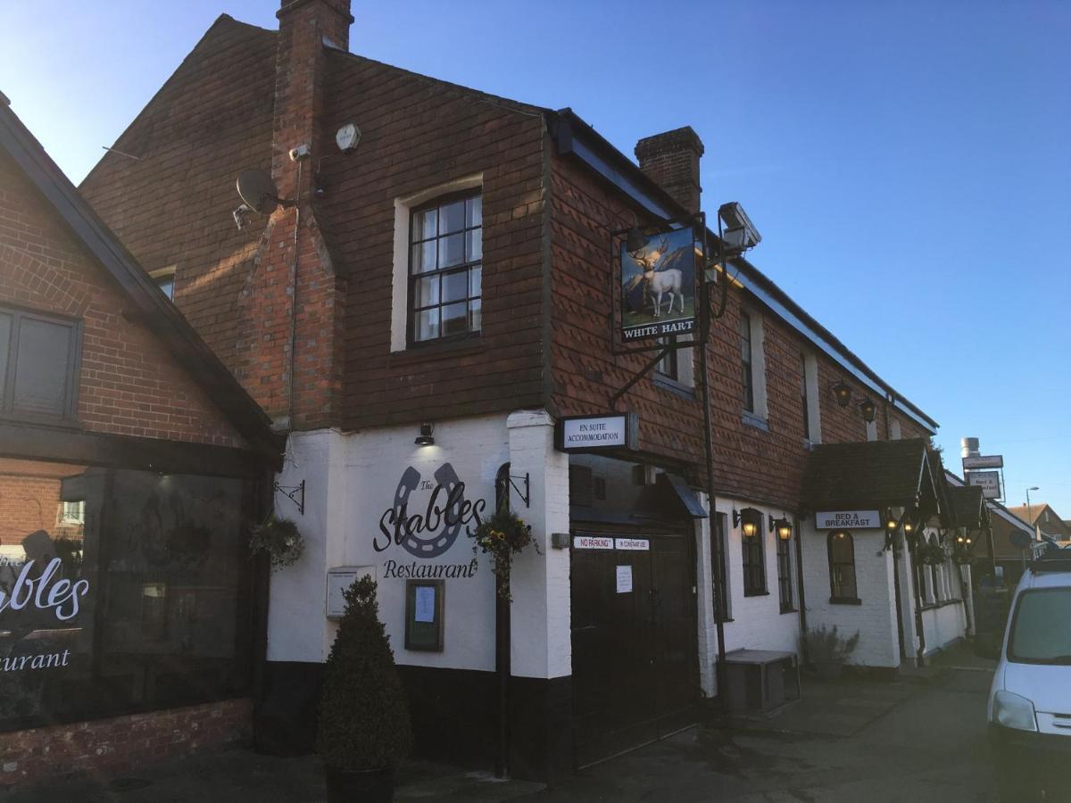 The White Hart Pub And Rooms Cranleigh Szoba fotó